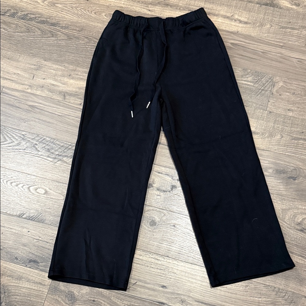 Amazon Crop Lounge Pants
